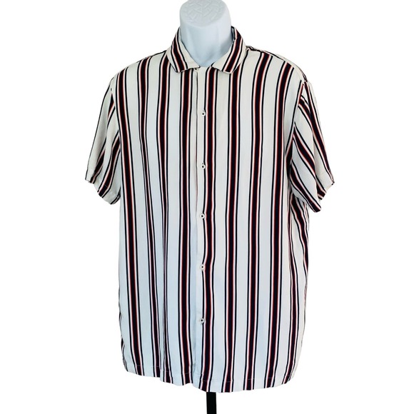 Striped Short Sleeve Button Up - Picture 3 of 5